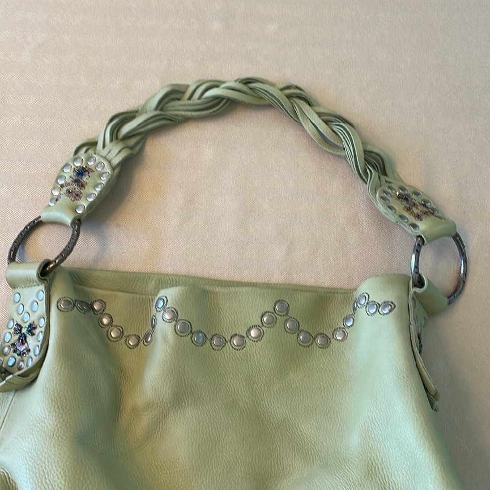 Betsey Johnson bag, green includes satin bag cover - Picture 5 of 6